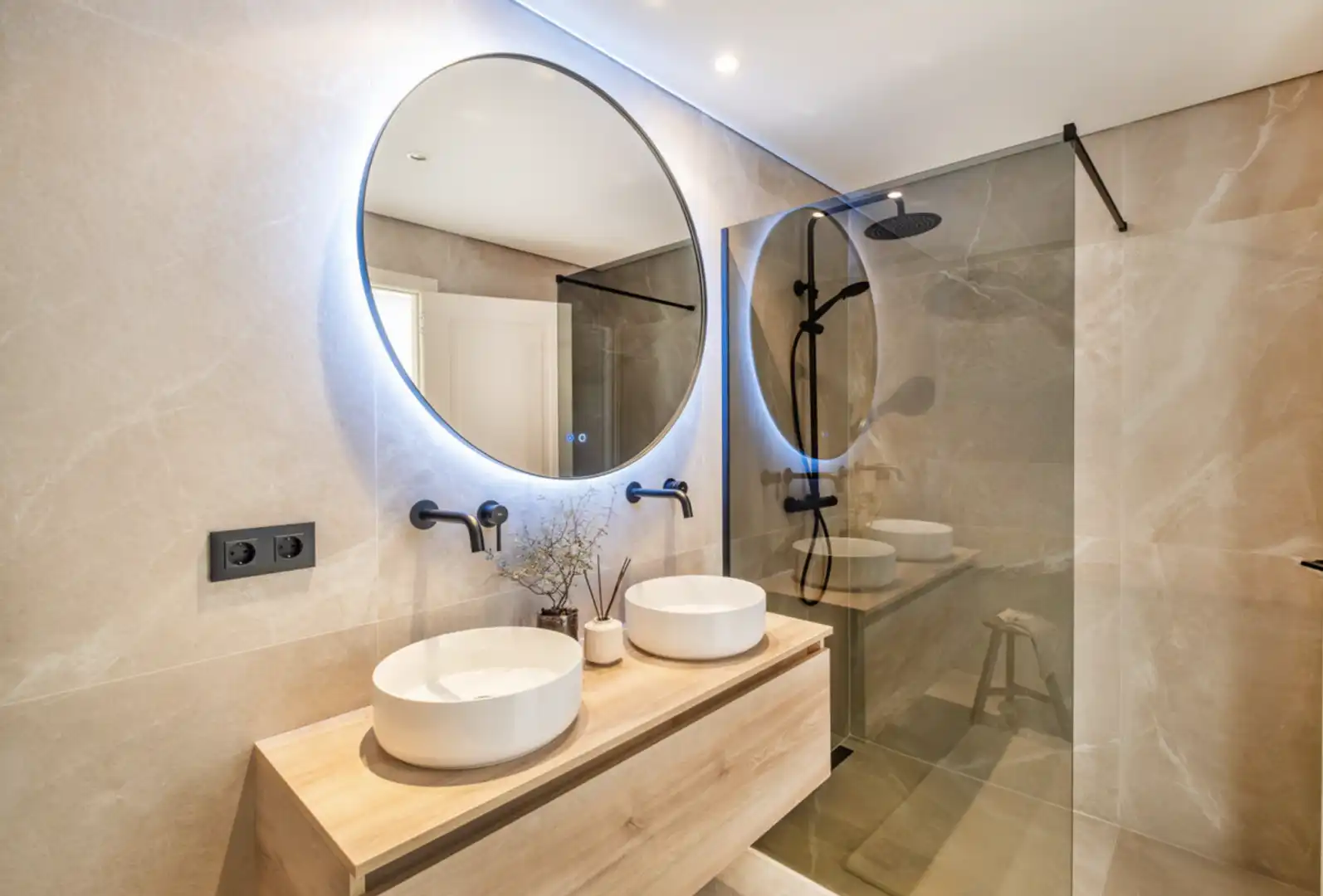 Apartamento con piscina en venta en Calle Diego de Almagro 4, imagen 14