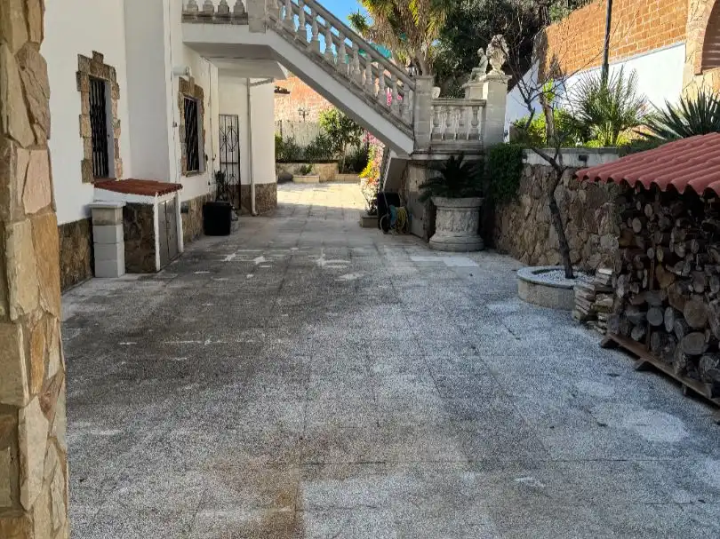 House with pool for sale in Passadge d'en Bandina 5, imagen 47