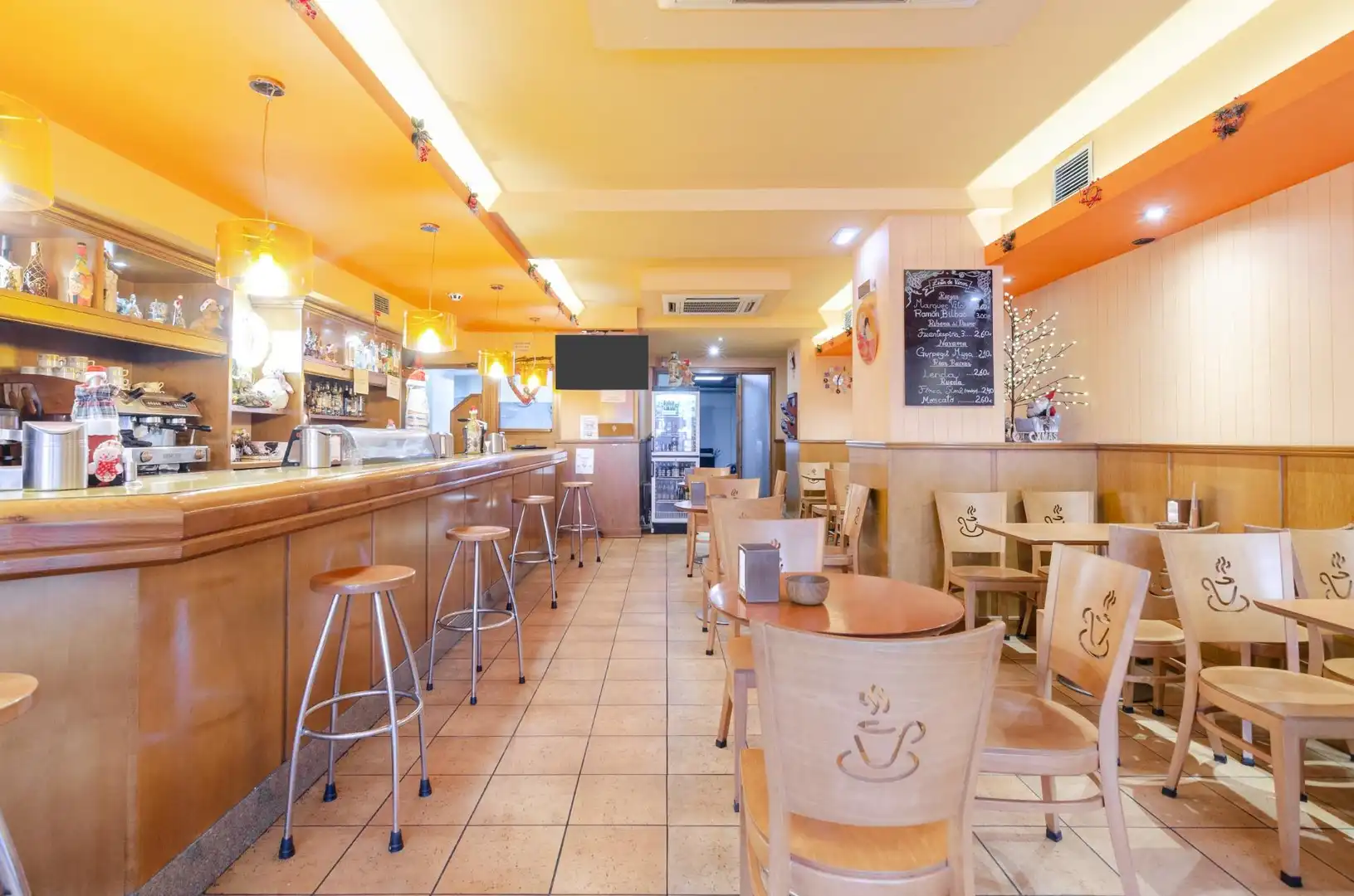 Business premises for sale in Calle de Piles 7
