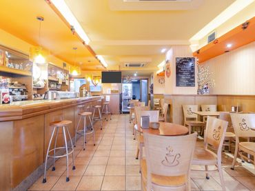 Local comercial en venta en Calle de Piles 7