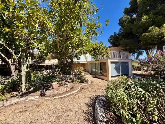Casa con piscina en venta en Coloma, imagen 3