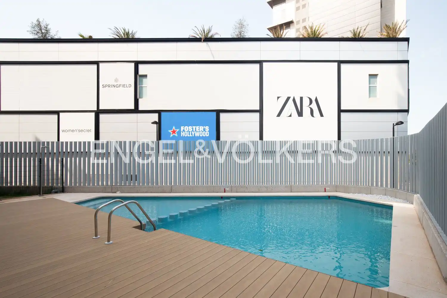Piscina de Piso en venta en Valencia con Aire acondicionado, Calefacción y Trastero