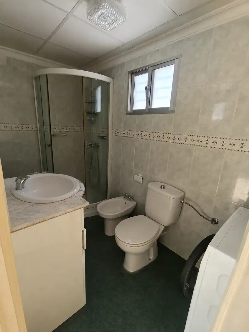 Baño de Casa o chalet en venta en Écija con Aire acondicionado, Amueblado y Lavadora