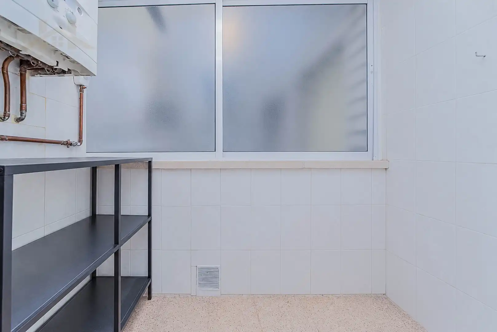 Flat for sale in Móstoles  with Heating, Furnished and Oven