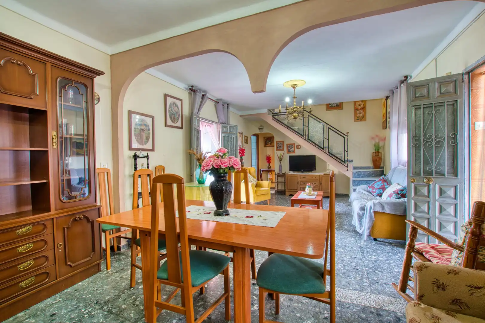 Comedor de Casa adosada en venta en Benamargosa