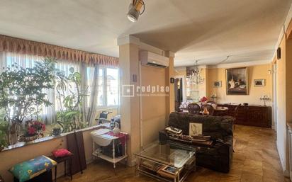 Flat for sale in  Madrid Capital  with Air Conditioner