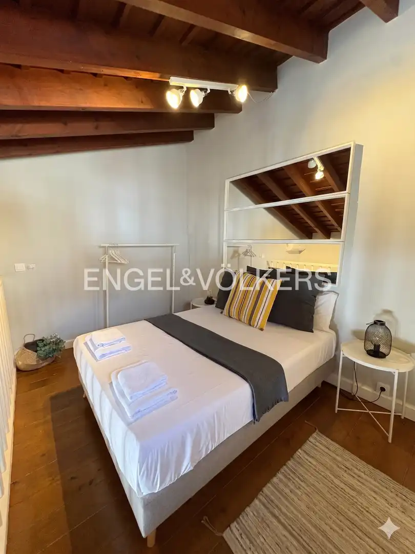 Habitación de Dúplex en venta en Sevilla con Calefacción