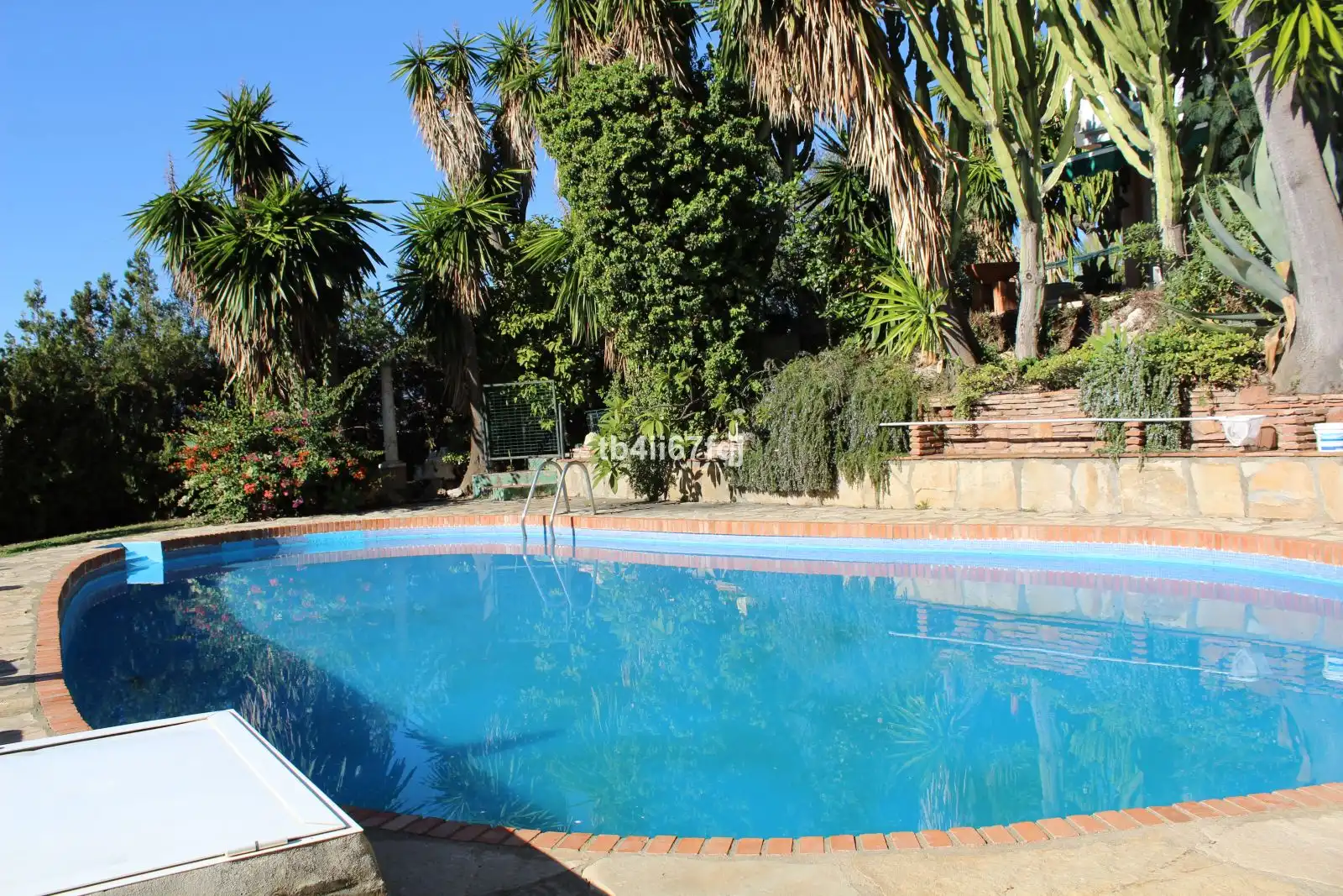 Chalet con terraza en venta en Calle del Rubí 62, imagen 34