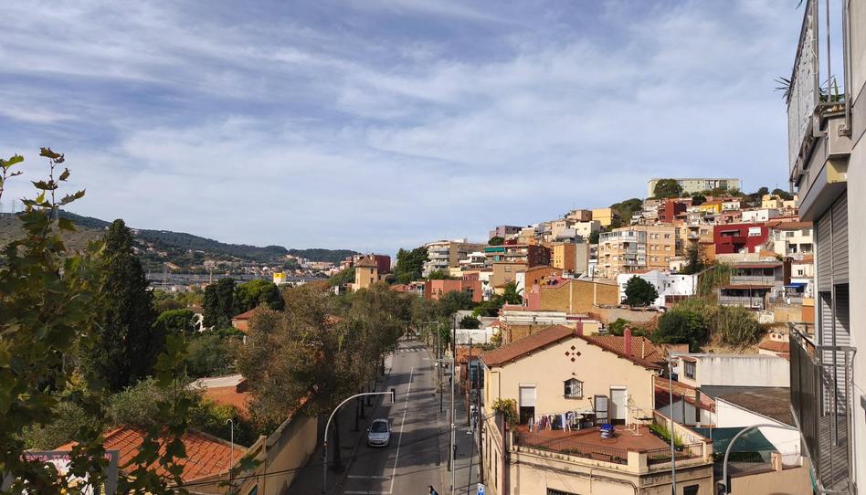 Foto 1 de Pis en venda a Carrer Aguileres, Singuerlín, Barcelona