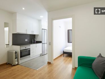 Piso con balcón en alquiler en Sant Andreu