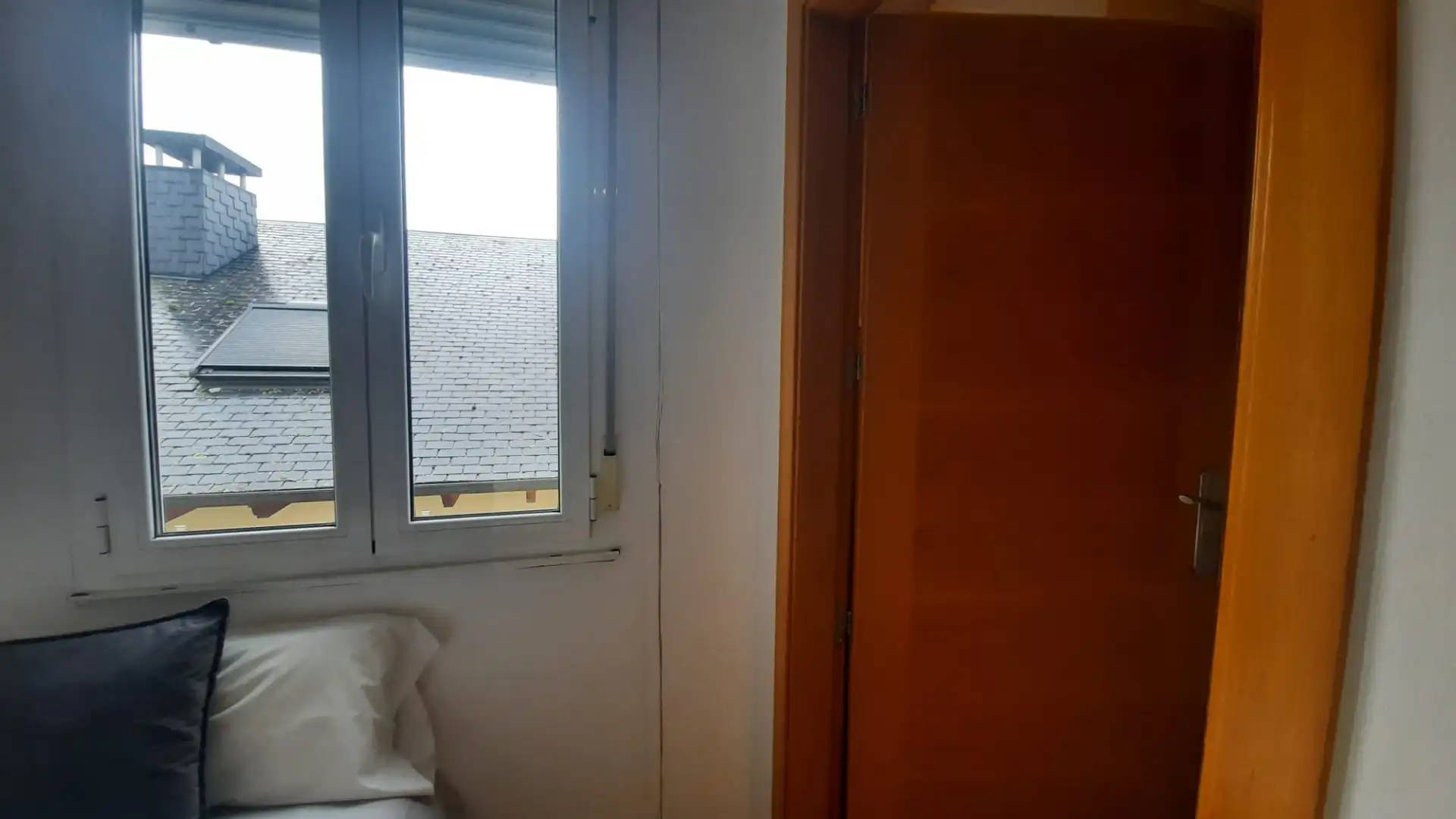 Schlafzimmer von Gebäude zum Verkauf in Cacabelos mit Alarm