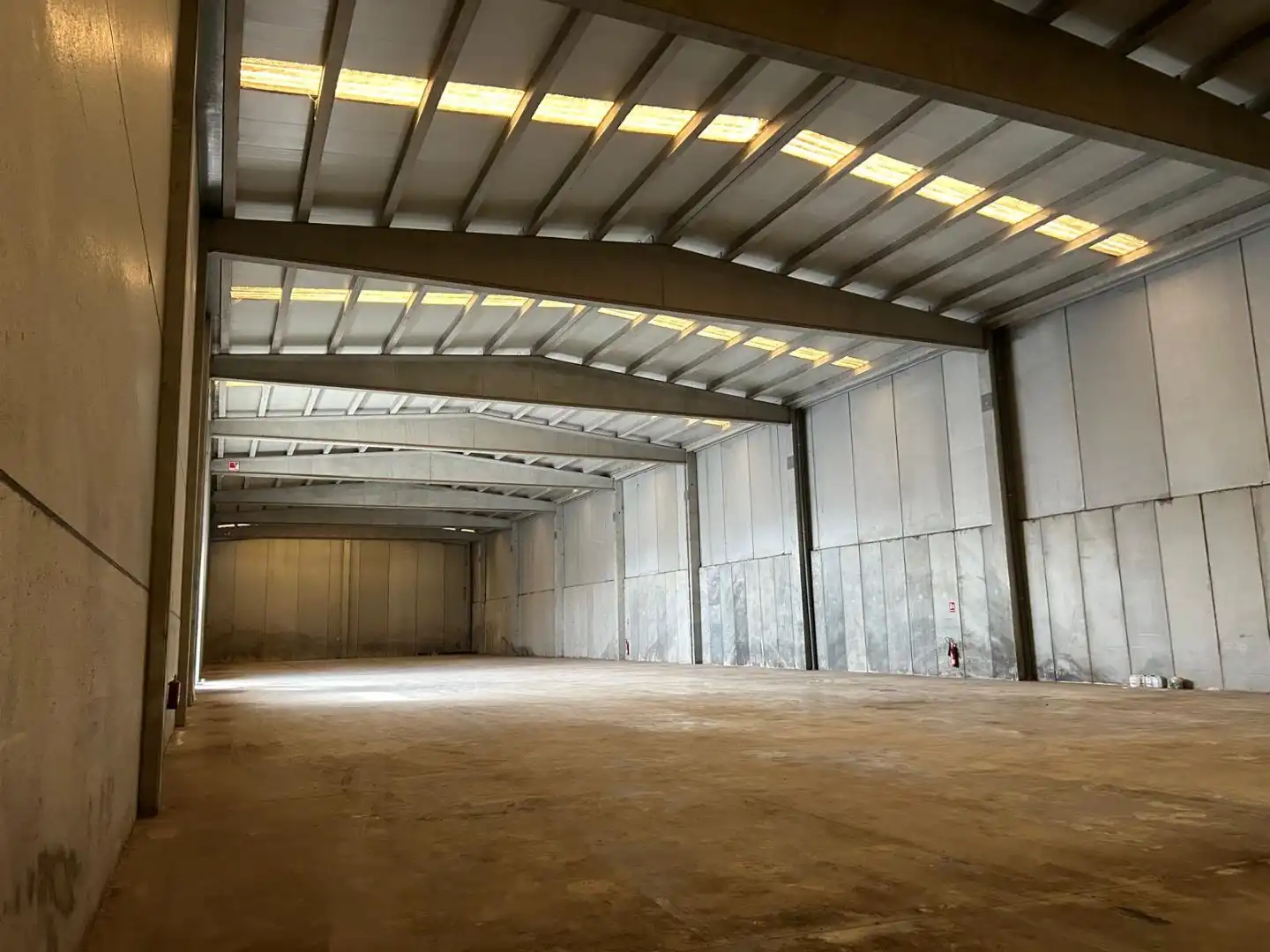 Industriegebäude zur Miete in CARRER DEL MAS D'EN COLOM 5, imagen 2