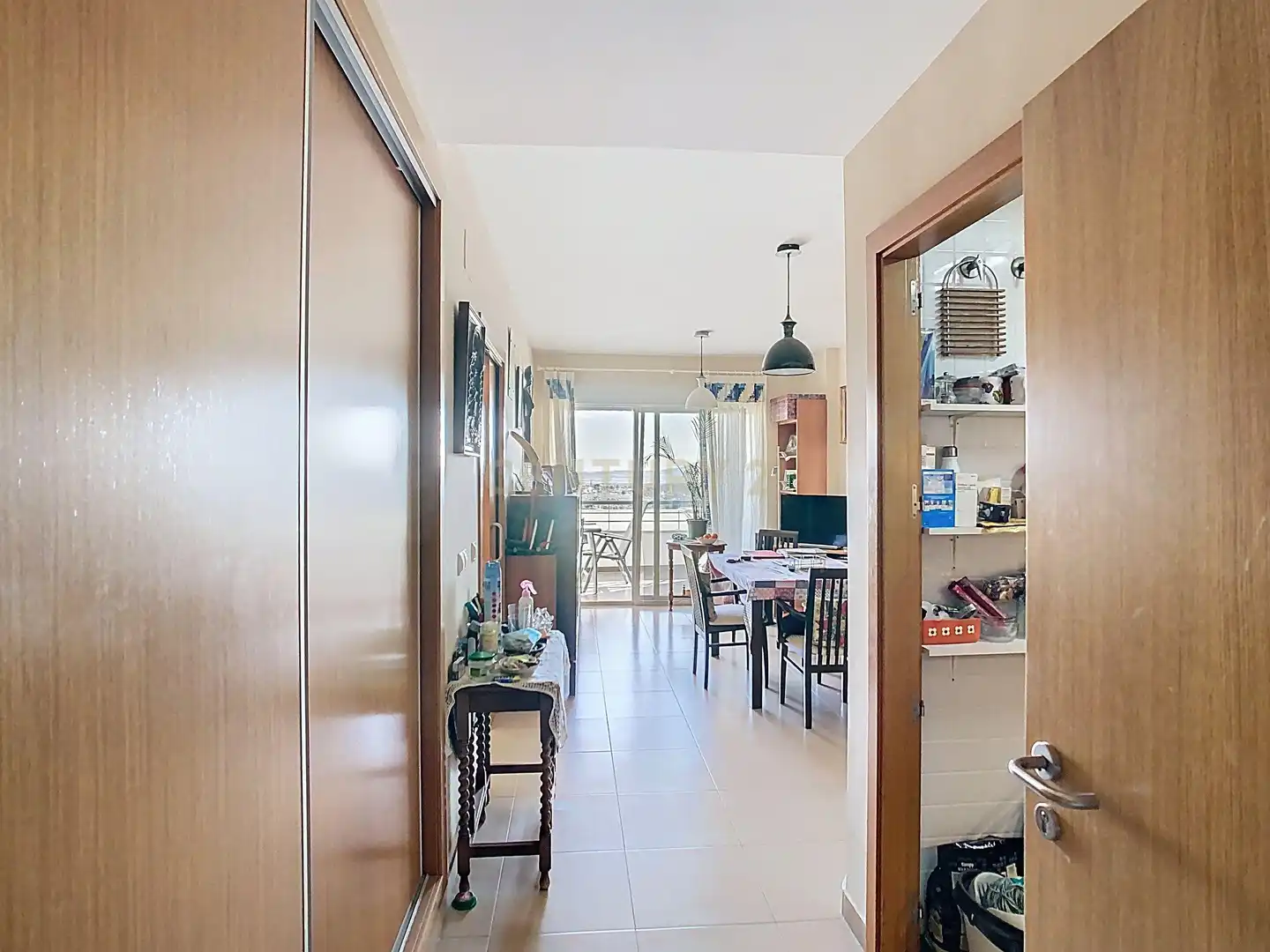 Wohnung zum Verkauf in Málaga mit Klimaanlage, Privatgarten und Schwimmbad