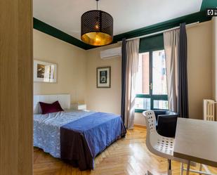 Bedroom of Flat to share in  Madrid Capital  with Air Conditioner and Terrace