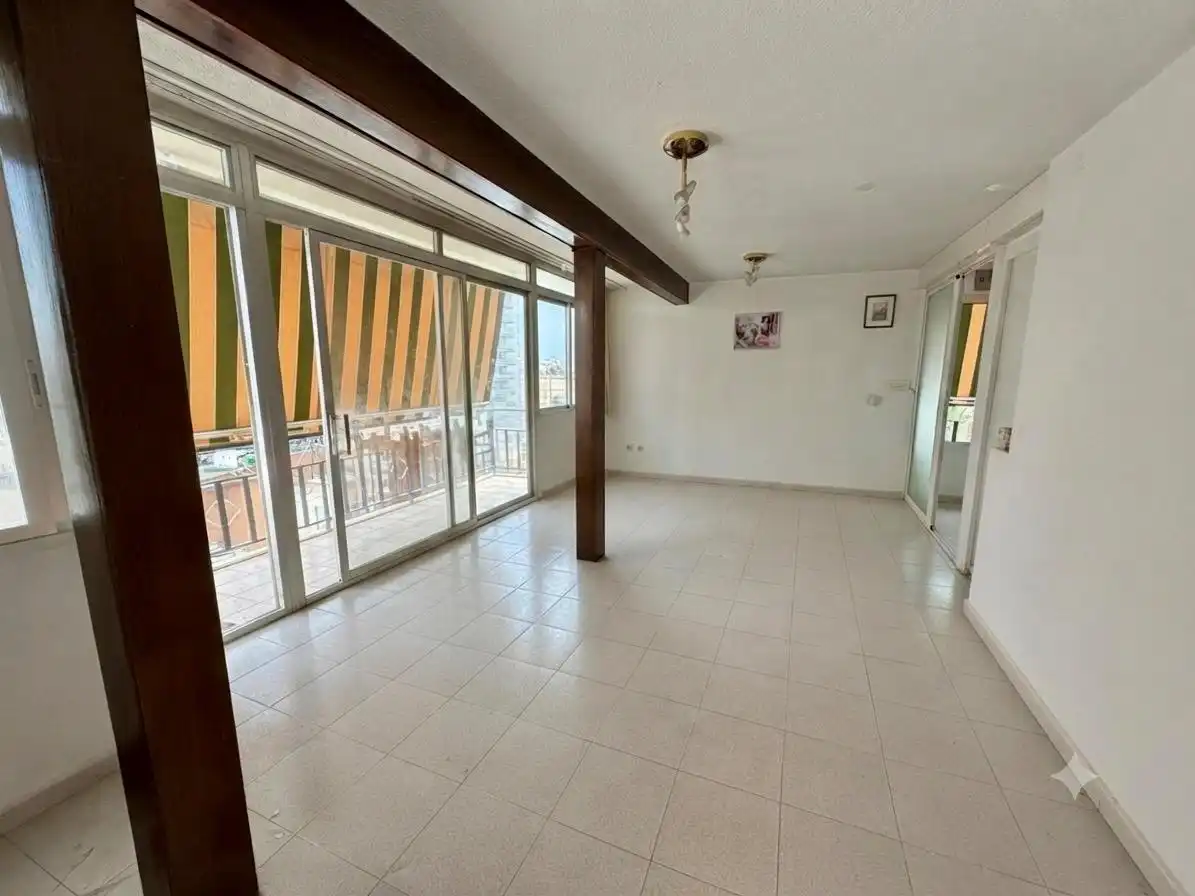 Sala de estar de Piso en venta en Benidorm con Terraza