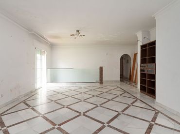 Dúplex amb piscina en venda a C/ Califa-Res Las Lolas
