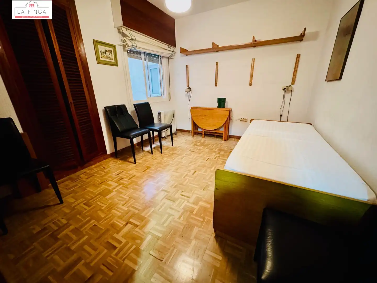 Bedroom of Flat for sale in Málaga  with Air Conditioner and Parquet flooring