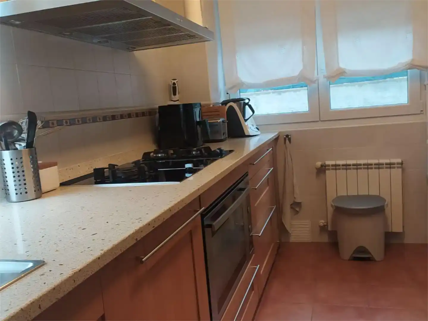 Cuina de Casa o xalet en venda en El Astillero   amb Balcó