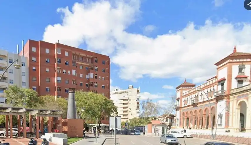 Piso con ascensor en venta en Madre de Dios - Vallesequillo