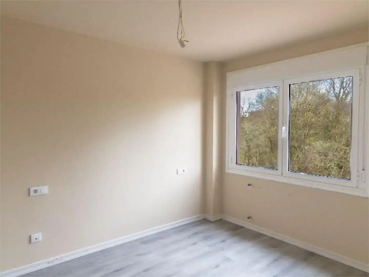 Schlafzimmer von Wohnung zum Verkauf in La Pola Siero
