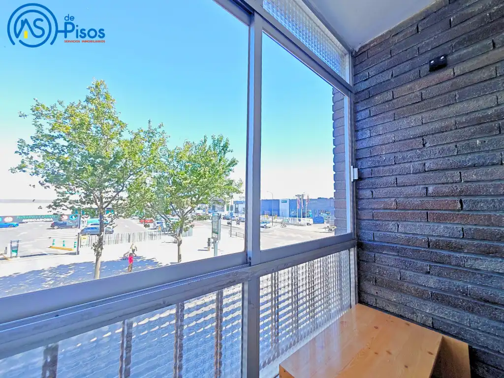 Flat for rent in Calle de Felisa Galé, 2, La Jota