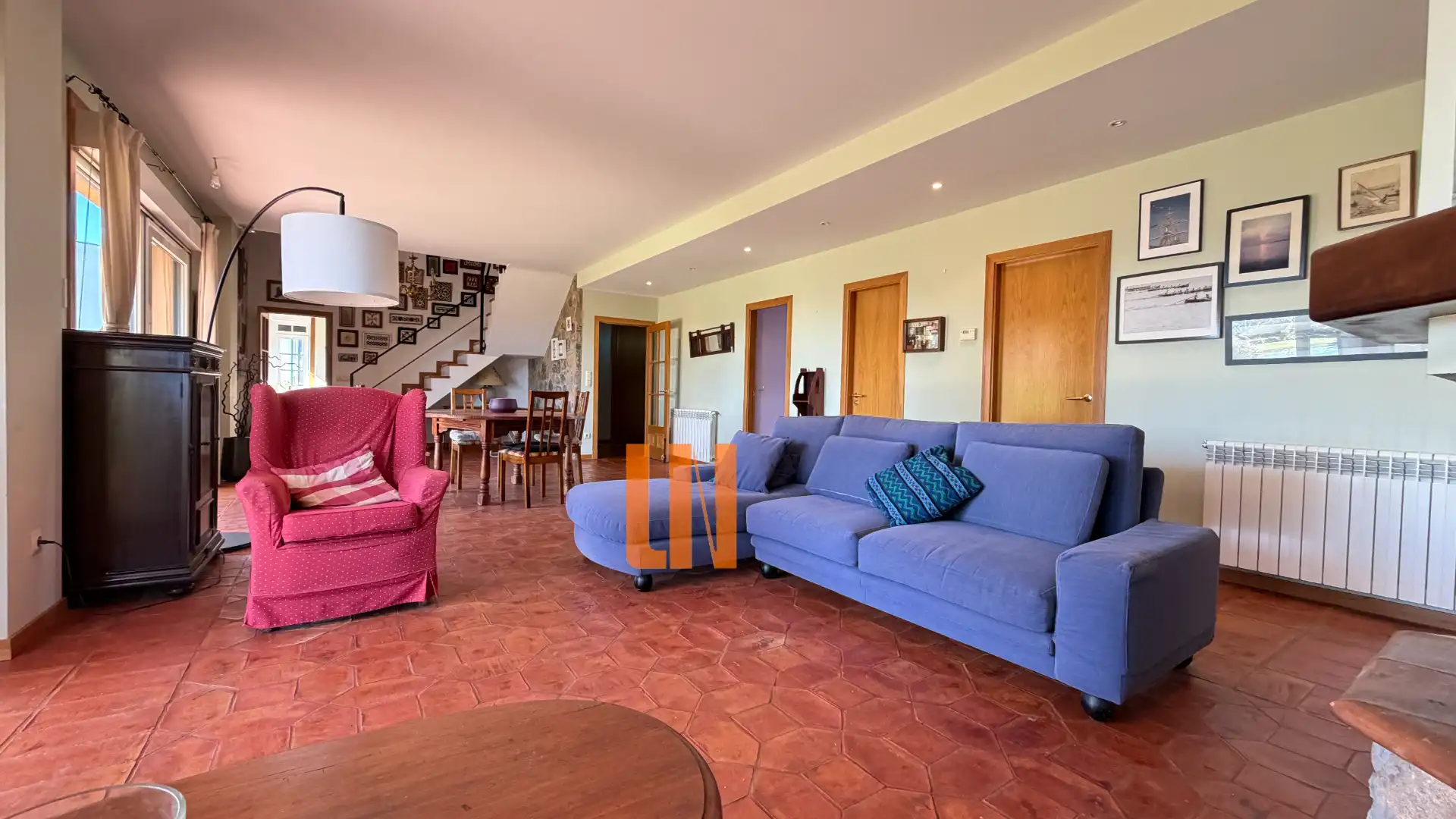 Living room of Houses for sale in Miño  with Heating, Private garden and Parquet flooring