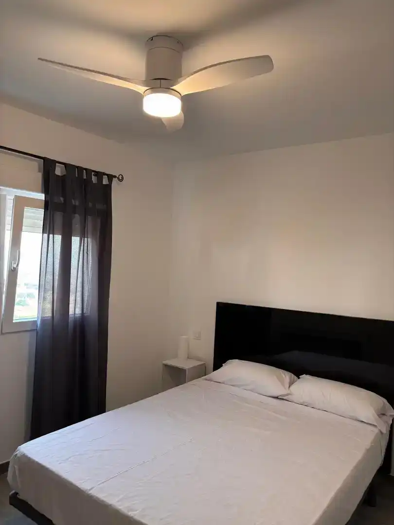 Dormitori de Apartament en venda en Castilblanco amb Aire condicionat