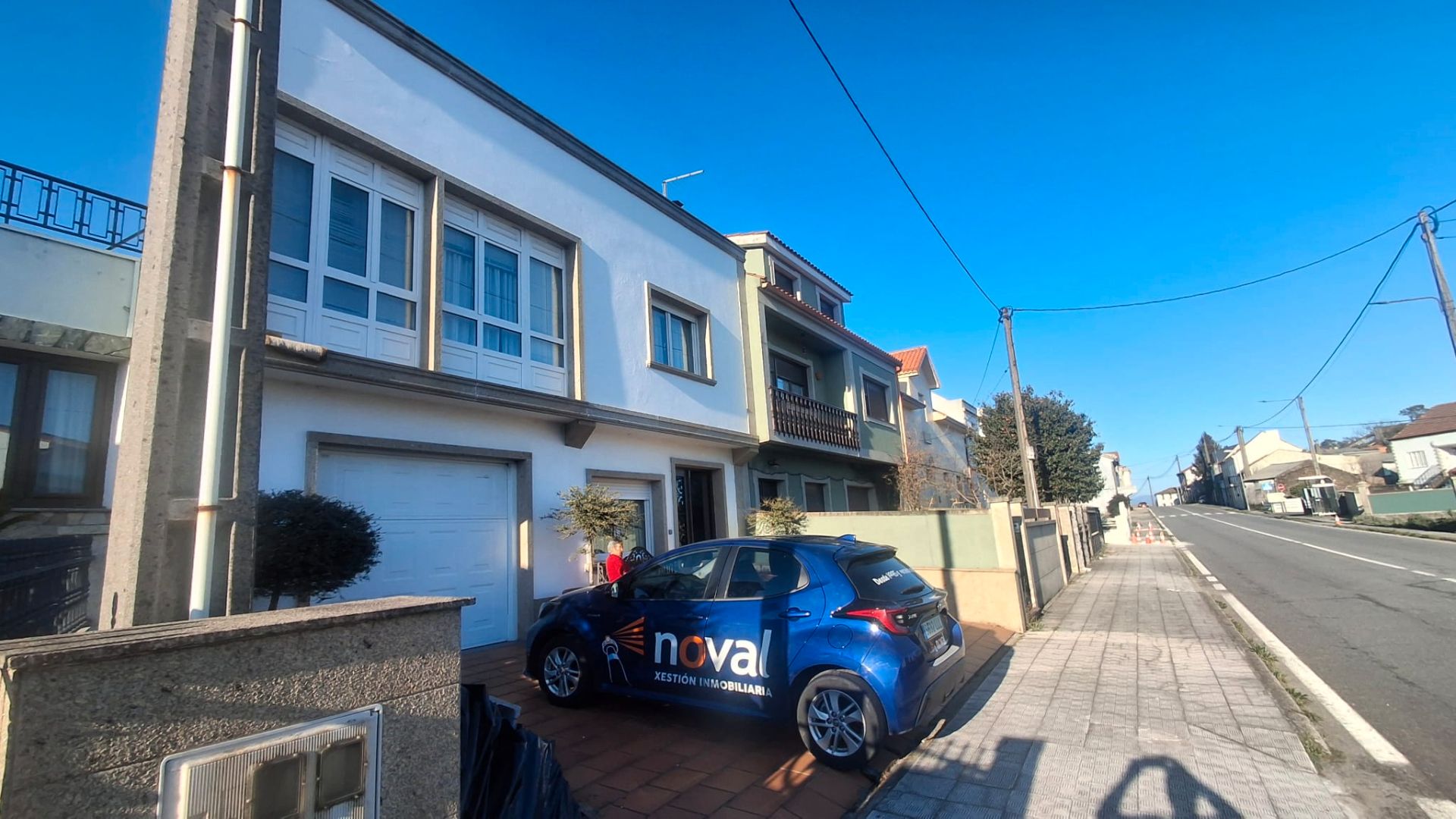 Vista exterior de Casa o xalet en venda en A Pobra do Caramiñal amb Aire condicionat, Calefacció i Jardí privat