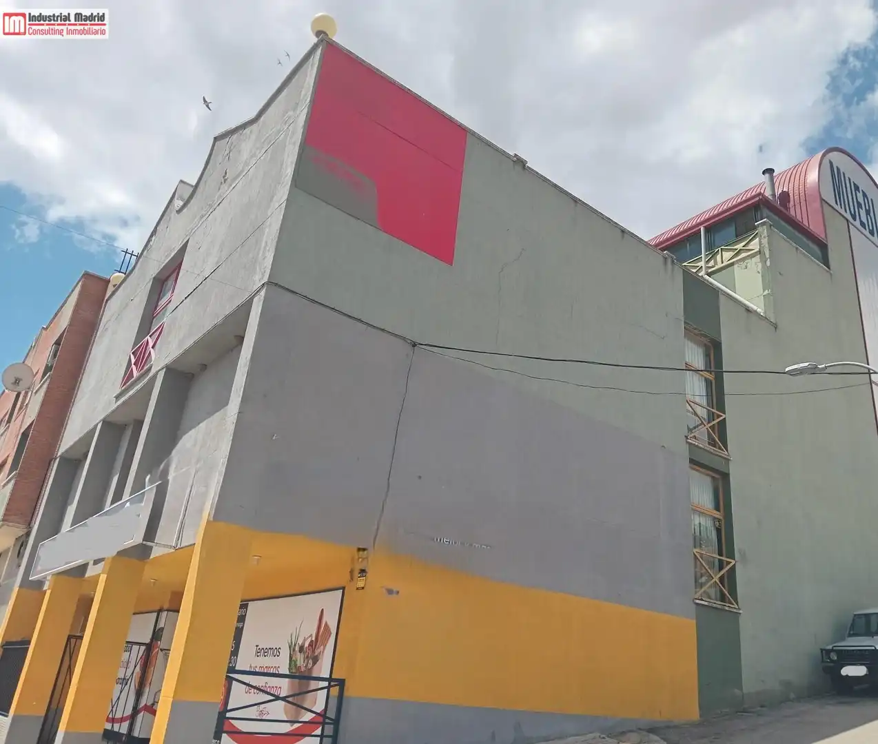 Vista exterior de Edificio en venta en Valdilecha