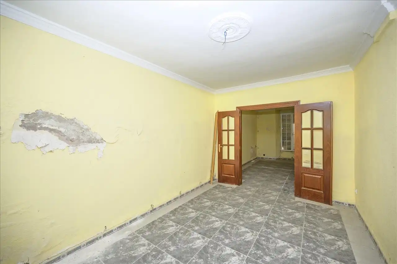 Casa adosada en venda en Villatobas amb Traster