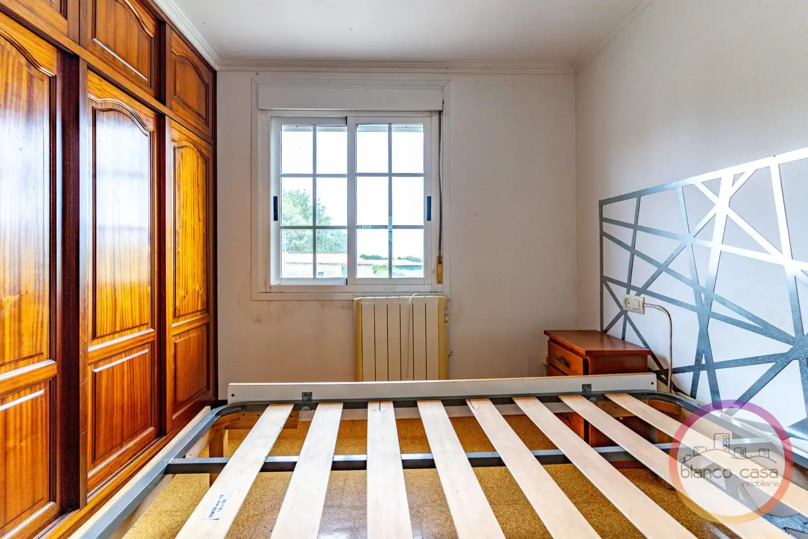Schlafzimmer von Haus oder Chalet zum Verkauf in A Laracha   mit Heizung und Möbliert