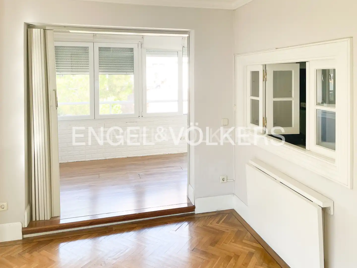 Dining room of Flat for rent in Madrid  with Air Conditioner, Heating and Private garden