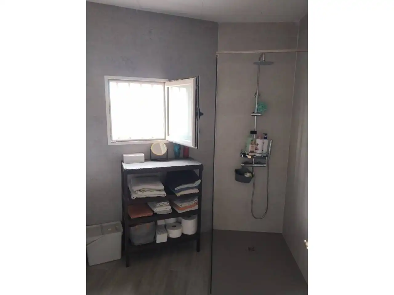 Bathroom of Detached homes for sale in Manresa  with Air Conditioner, Heating and Parquet flooring