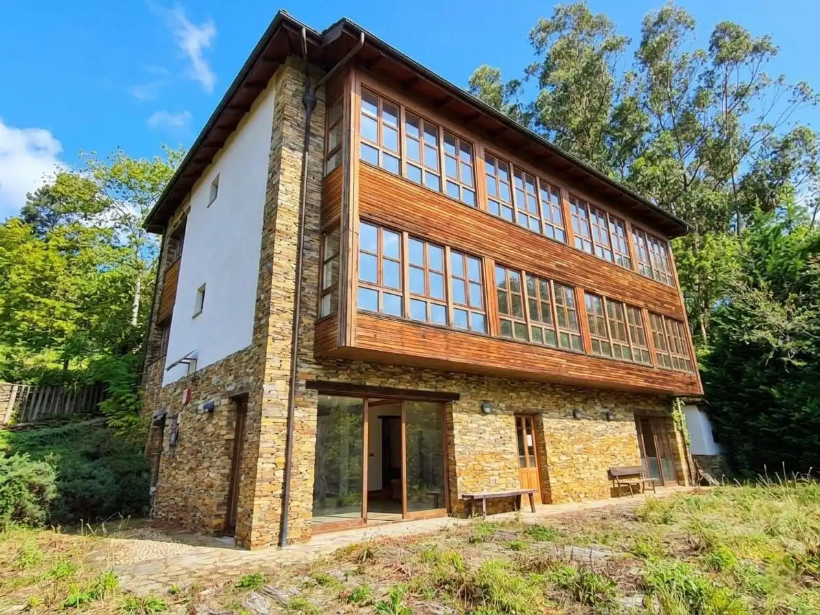 Casa en venda a Tineo, imagen 2