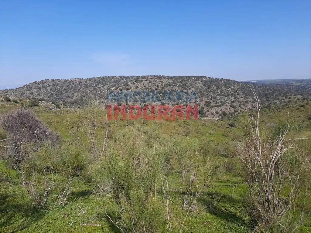 Casa rústica en venda a Valdelacasa de Tajo, imagen 3