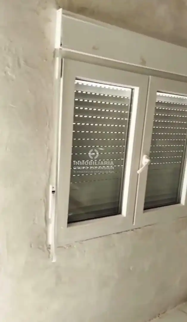 Vista exterior de Piso en venta en Novelda