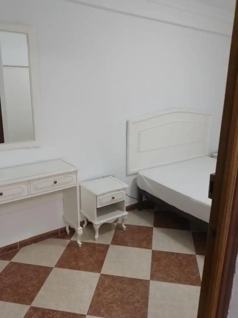 Habitación de Piso en venta en Málaga con Aire acondicionado y Calefacción
