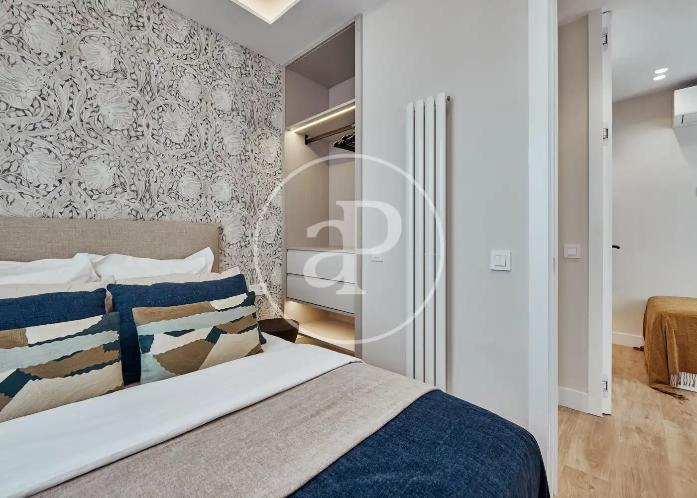 Bedroom of Flat for sale in Madrid  with Air Conditioner, Heating and Furnished