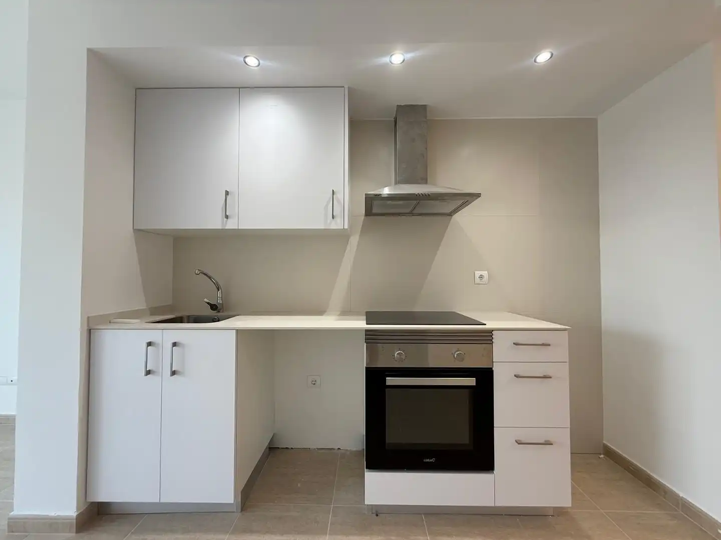 Kitchen of Study for sale in Deltebre