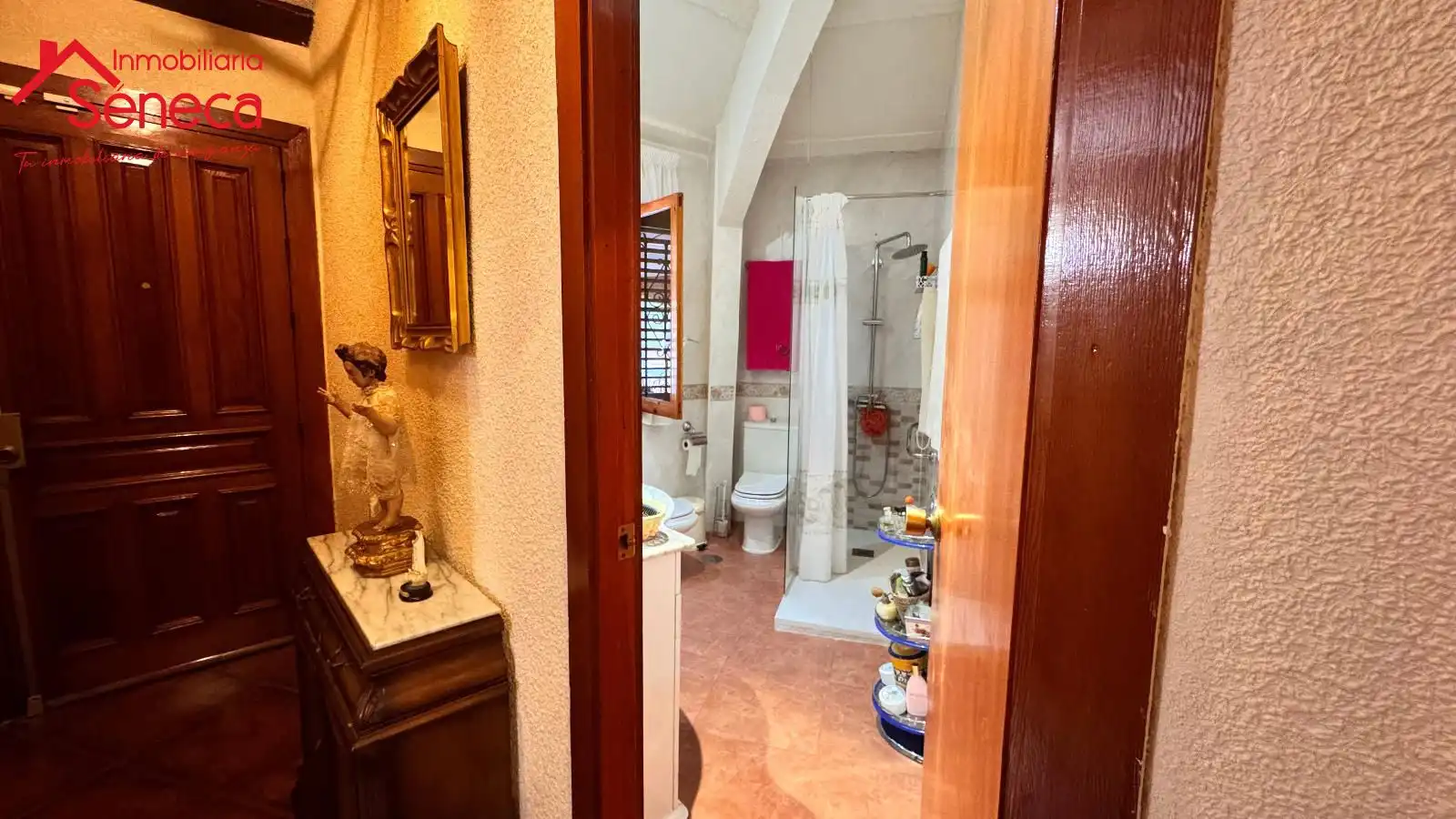 Bathroom of Houses for sale in Córdoba  with Air Conditioner, Heating and Storage room