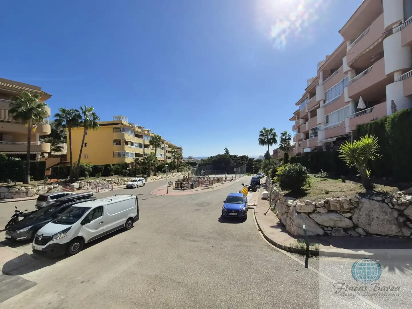 Vista exterior de Piso en venta en Fuengirola con Aire acondicionado, Terraza y Piscina comunitaria