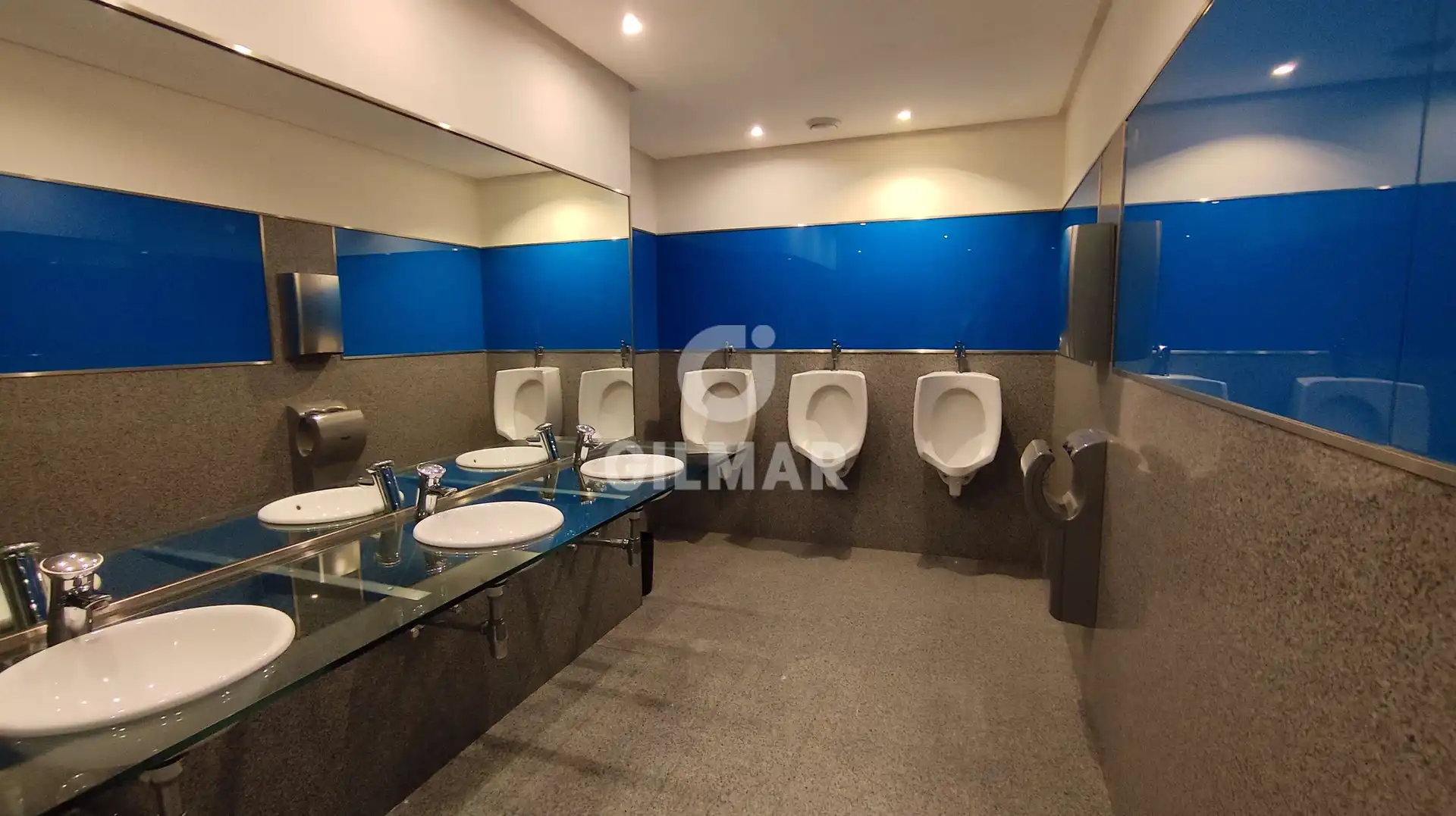 Badezimmer von Büro zum Verkauf in Pozuelo de Alarcón mit Heizung