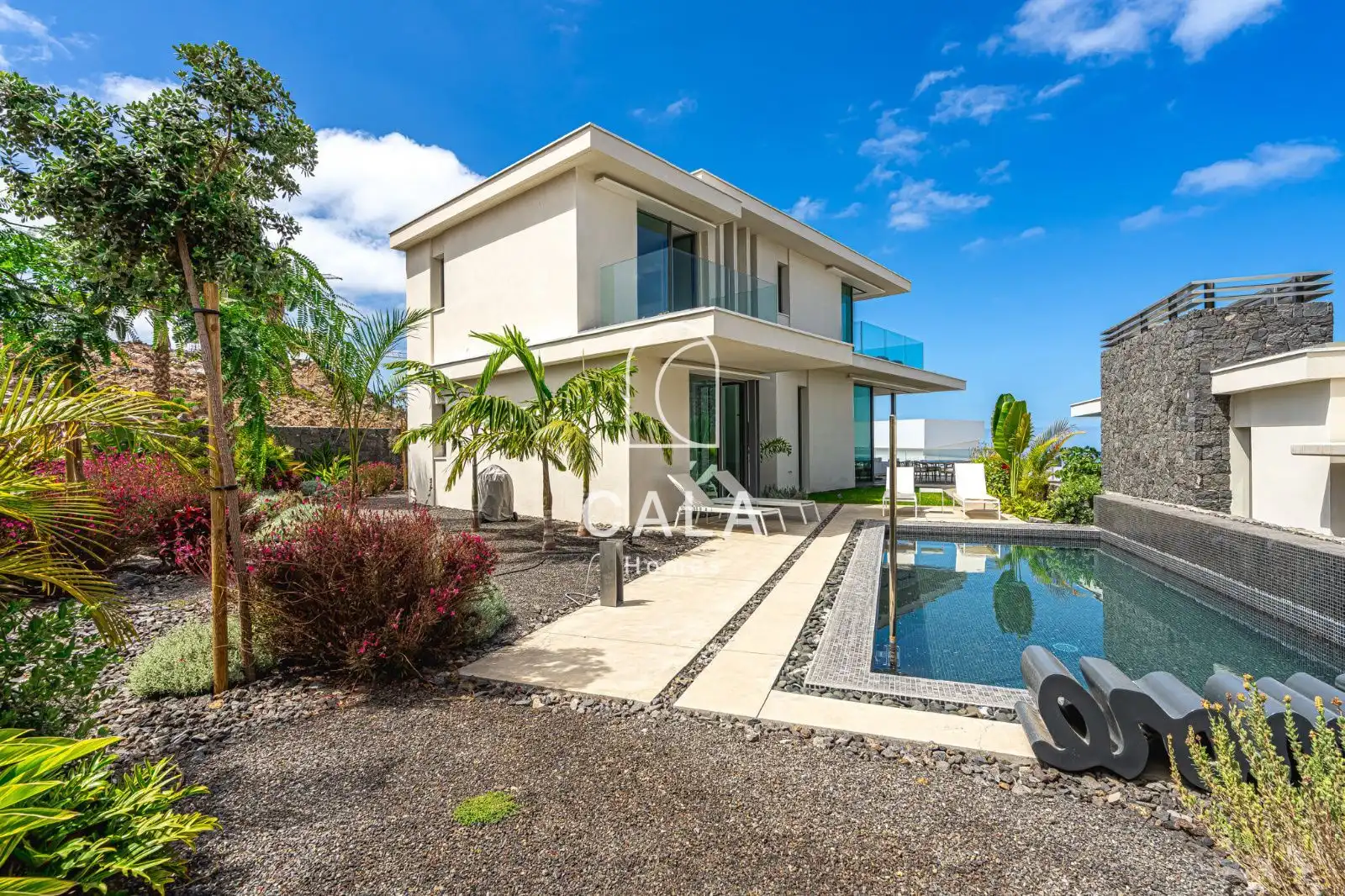 Vista exterior de Casa o chalet en venta en Guía de Isora con Aire acondicionado, Calefacción y Terraza
