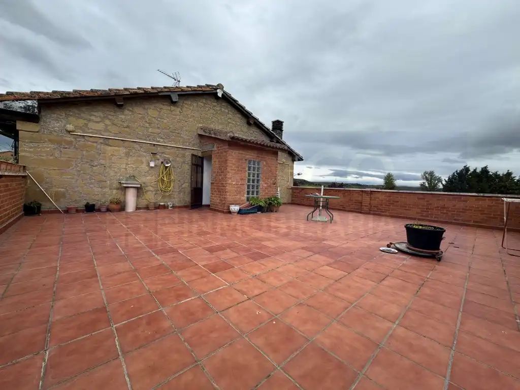 Terrassa de Casa o xalet en venda en Baños de Rioja