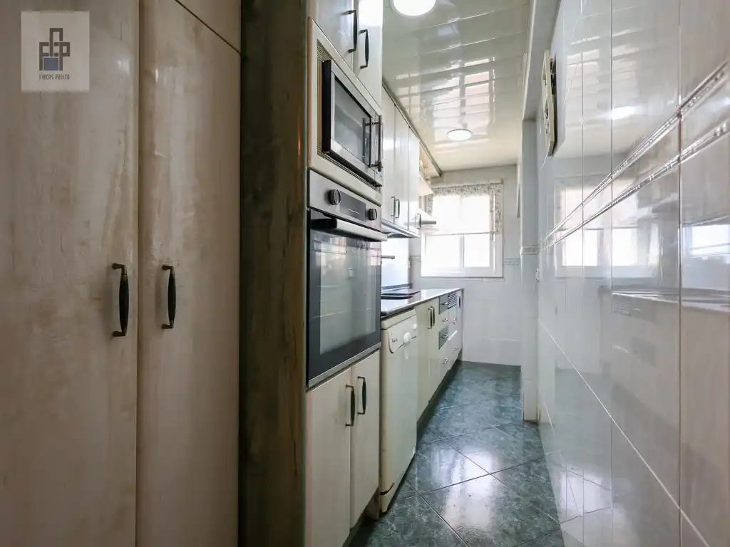 Kitchen of Flat for sale in Cornellà de Llobregat