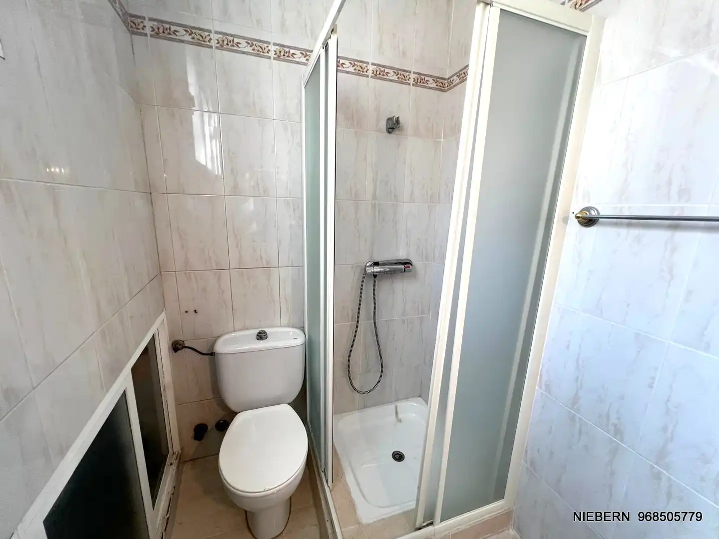Casa adosada en venta en Calle Nueva, Los Barreros - Cuatro Santos