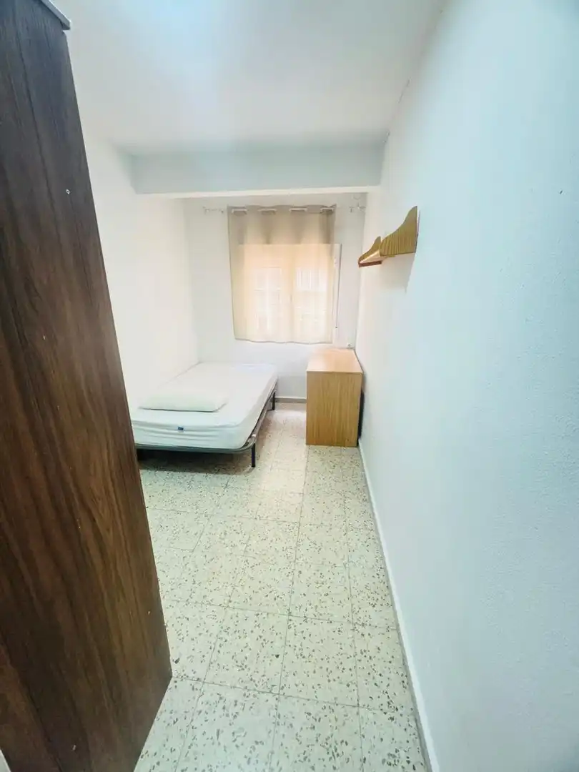 Bedroom of Flat for rent in Badajoz  with Furnished