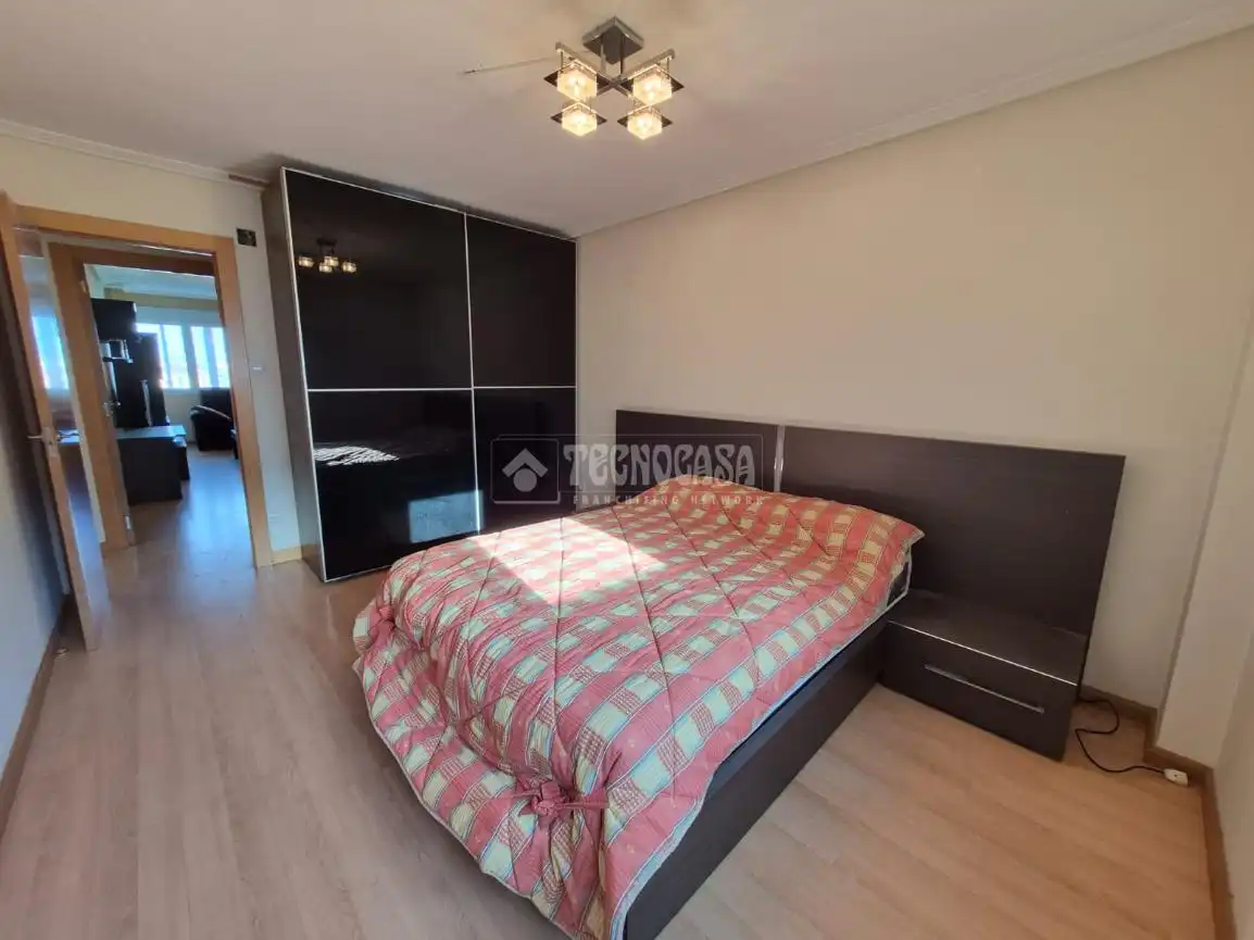 Habitación de Piso en venta en Zaragoza con Calefacción y Terraza
