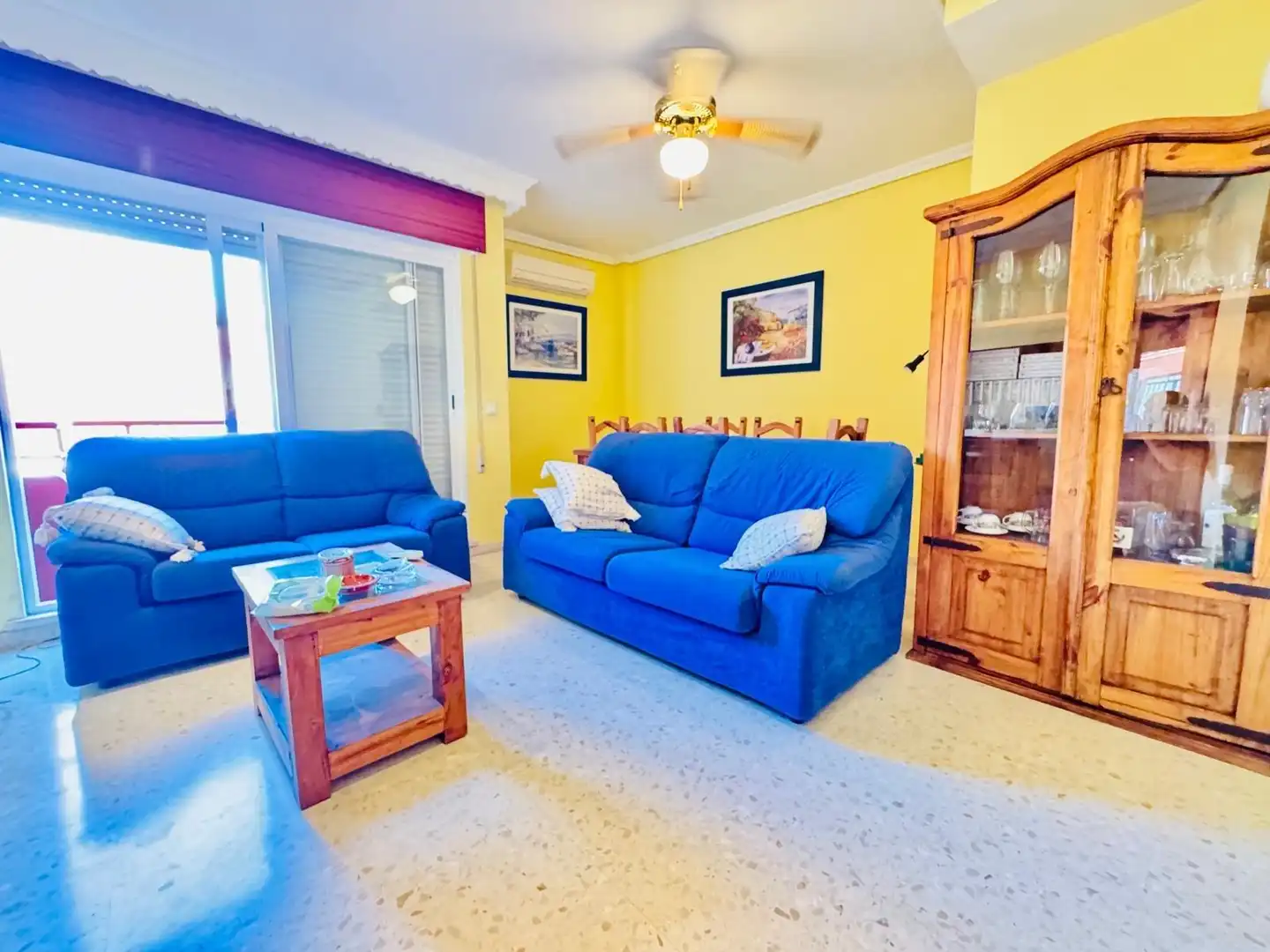Sala de estar de Casa adosada en venta en Algeciras