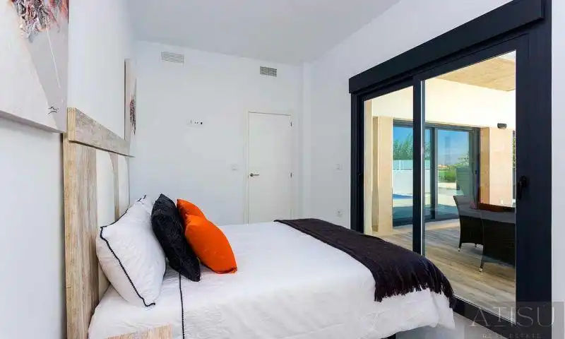 Casa amb piscina en venda a Daya Nueva, imagen 12